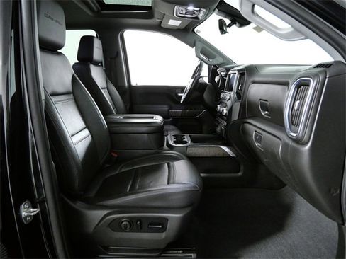 Used 2021 GMC Sierra 3500 Denali w/ Denali Ultimate Package image 13