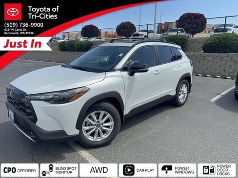 Used 2026 Toyota Corolla Cross LE w/ Moonroof Package AWD/4WD image 32