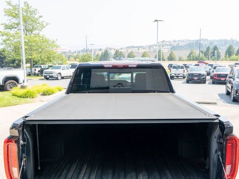 Used 2023 GMC Sierra 1500 AT4 w/ AT4 Premium Package AWD/4WD image 38