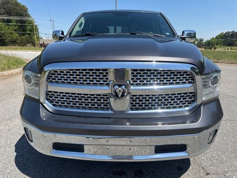 Used 2015 RAM 1500 Laramie w/ Convenience Group AWD/4WD image 8