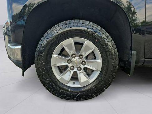 Used 2020 Chevrolet Silverado 1500 LT w/ Trailering Package AWD/4WD image 9