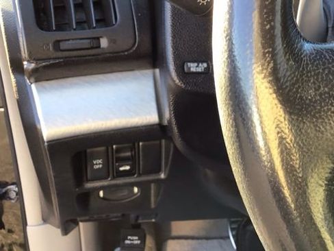 Used 2009 INFINITI G37 Journey w/ Premium Pkg image 17