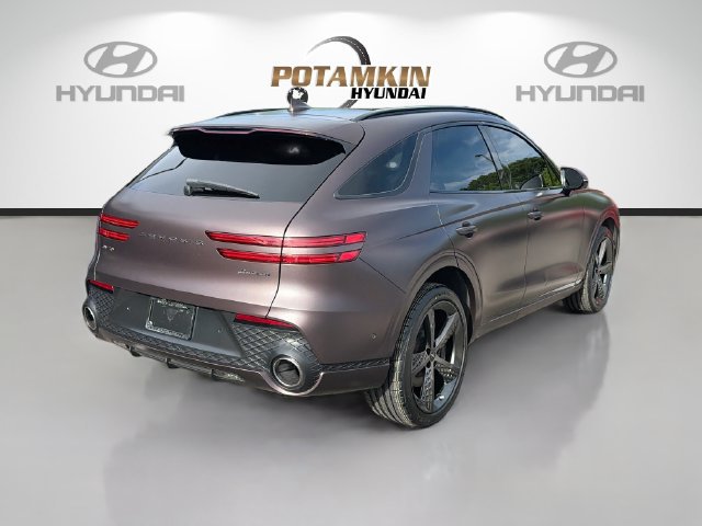 Certified 2023 Genesis GV70 3.5T Sport w/ Sport Prestige Package AWD/4WD image 5