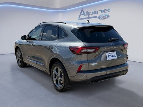 Used 2023 Ford Escape ST-Line Select w/ Tech Pack #1 AWD/4WD image 3