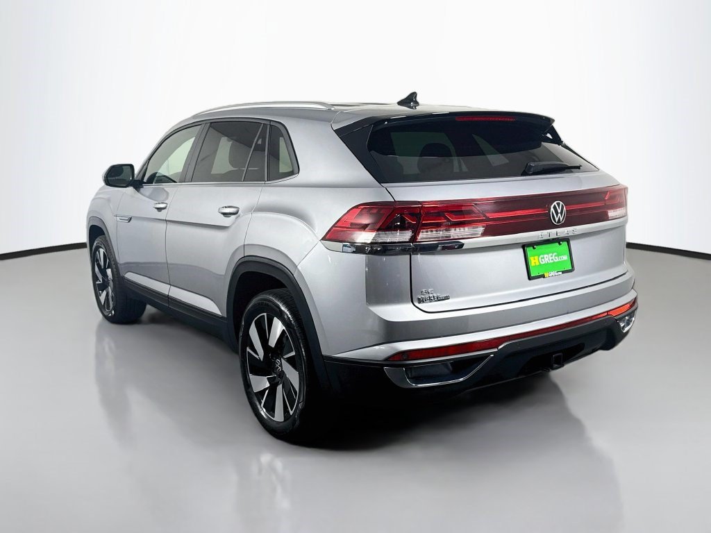 Used 2026 Volkswagen Atlas Cross Sport SE FWD image 7