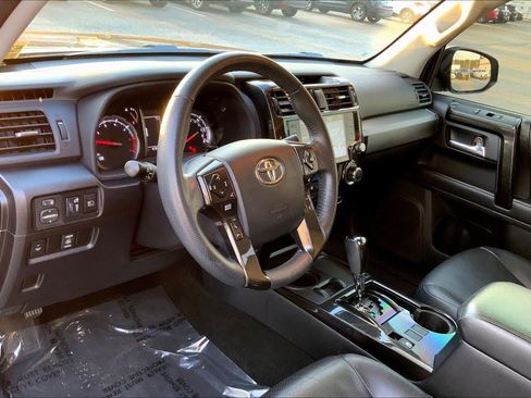 Used 2021 Toyota 4Runner Nightshade image 18