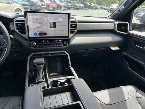 New 2026 Toyota Tundra Limited AWD/4WD image 17