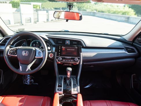 Used 2018 Honda Civic EX image 12