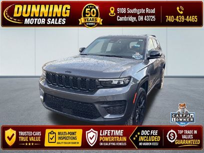 Used 2025 Jeep Grand Cherokee Altitude
