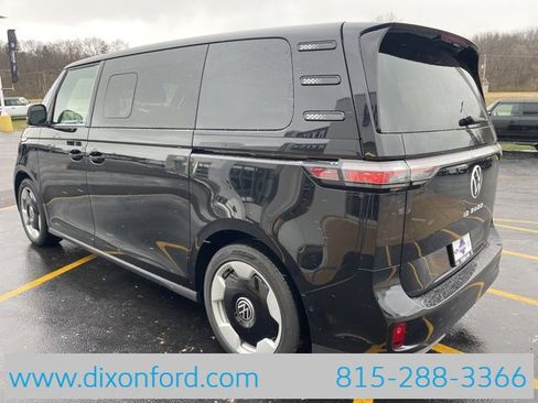 New 2025 Volkswagen ID. Buzz Pro S image 5