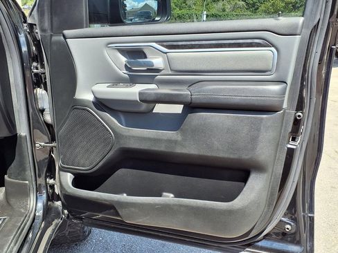 Used 2021 RAM 1500 Big Horn AWD/4WD image 12