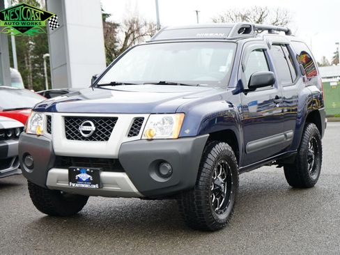 Used 2010 Nissan Xterra X image 1