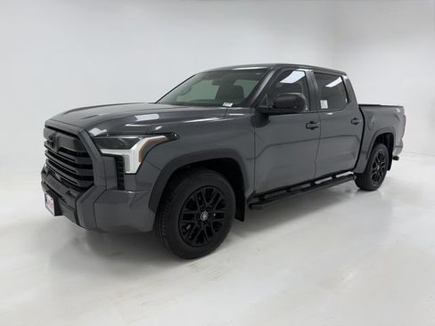 Used 2026 Toyota Tundra SR5 w/ SX Package RWD image 5