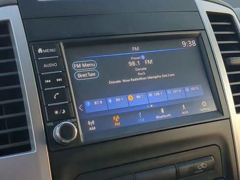 Used 2019 Nissan Frontier SV image 13