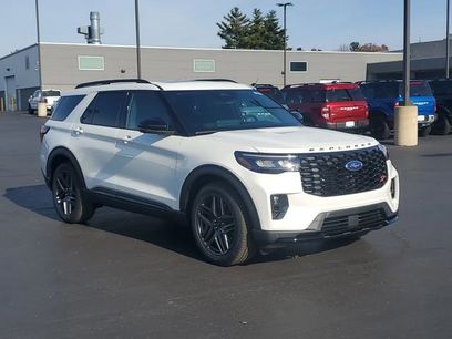 New 2026 Ford Explorer ST w/ Sun And Sound Package