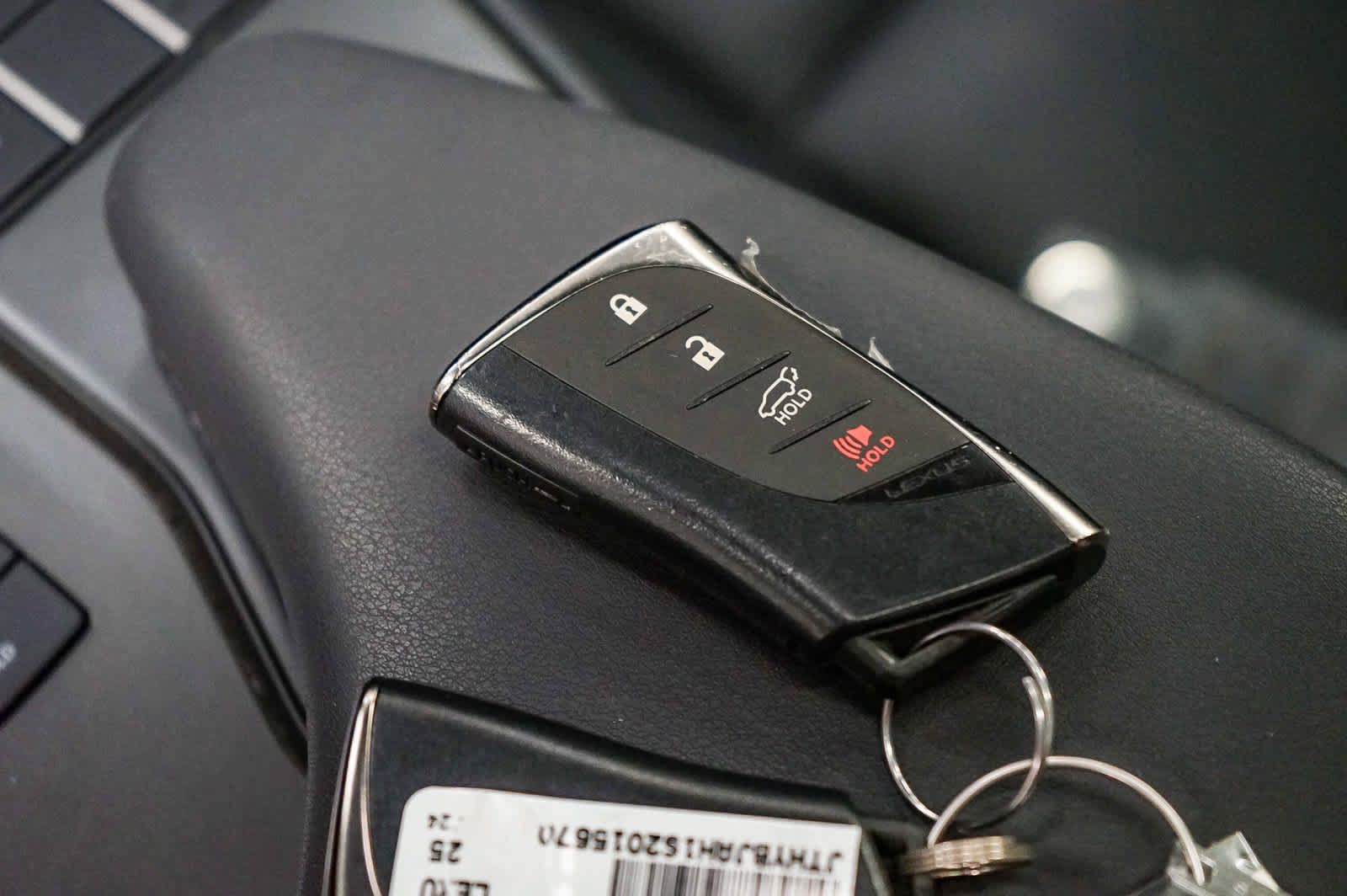 Used 2025 Lexus UX 300h FWD w/ Accessory Package (Z2) image 23