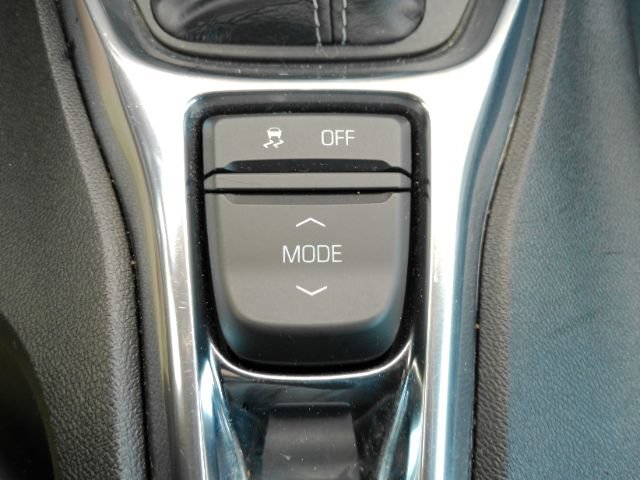 Used 2017 Chevrolet Camaro LT RWD image 36