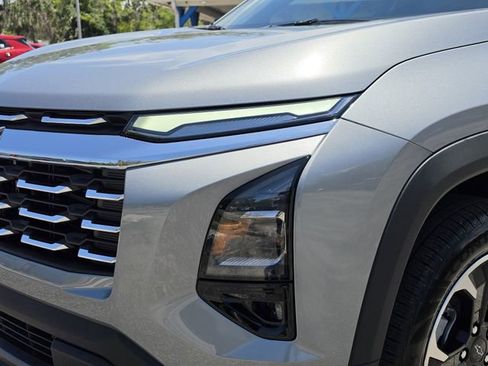 New 2026 Chevrolet Equinox LT w/ Convenience Package II FWD image 9
