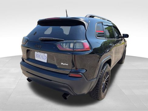 Used 2019 Jeep Cherokee Latitude w/ Popular Appearance Group FWD image 13