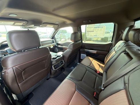 New 2026 Ford F250 King Ranch w/ Chrome Package AWD/4WD image 17