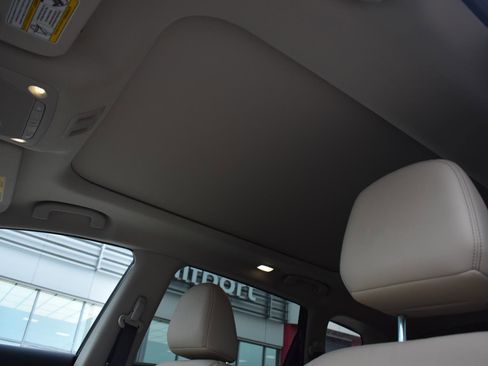 Used 2024 Nissan Murano Platinum w/ Cargo Package image 20