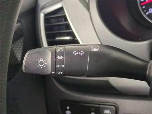 Used 2022 Kia Seltos LX image 25