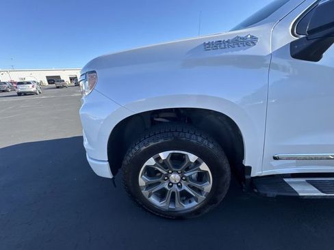 Certified 2025 Chevrolet Silverado 1500 High Country w/ Z71 Off-Road Package image 33