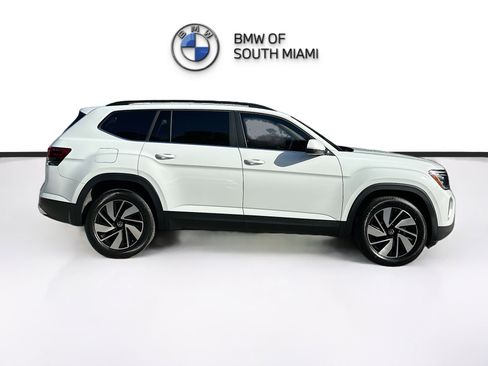 Used 2024 Volkswagen Atlas SE image 8