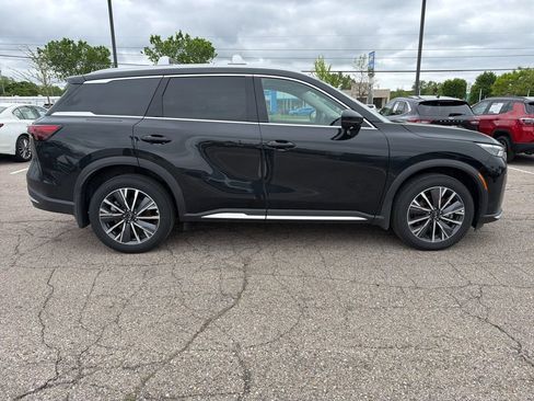 Used 2026 INFINITI QX60 Luxe w/ Family Package AWD/4WD image 6