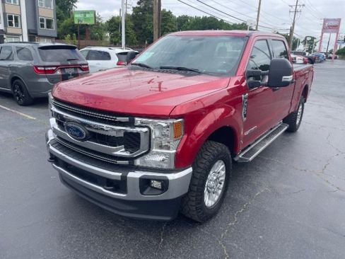 Used 2020 Ford F250 XLT w/ XLT Value Package AWD/4WD image 4
