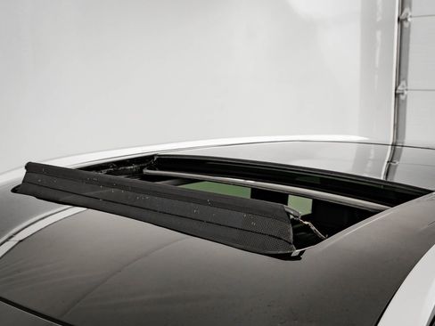 Used 2024 INFINITI QX60 Sensory image 14