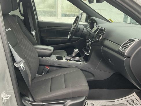 Used 2021 Jeep Grand Cherokee Freedom Edition image 43