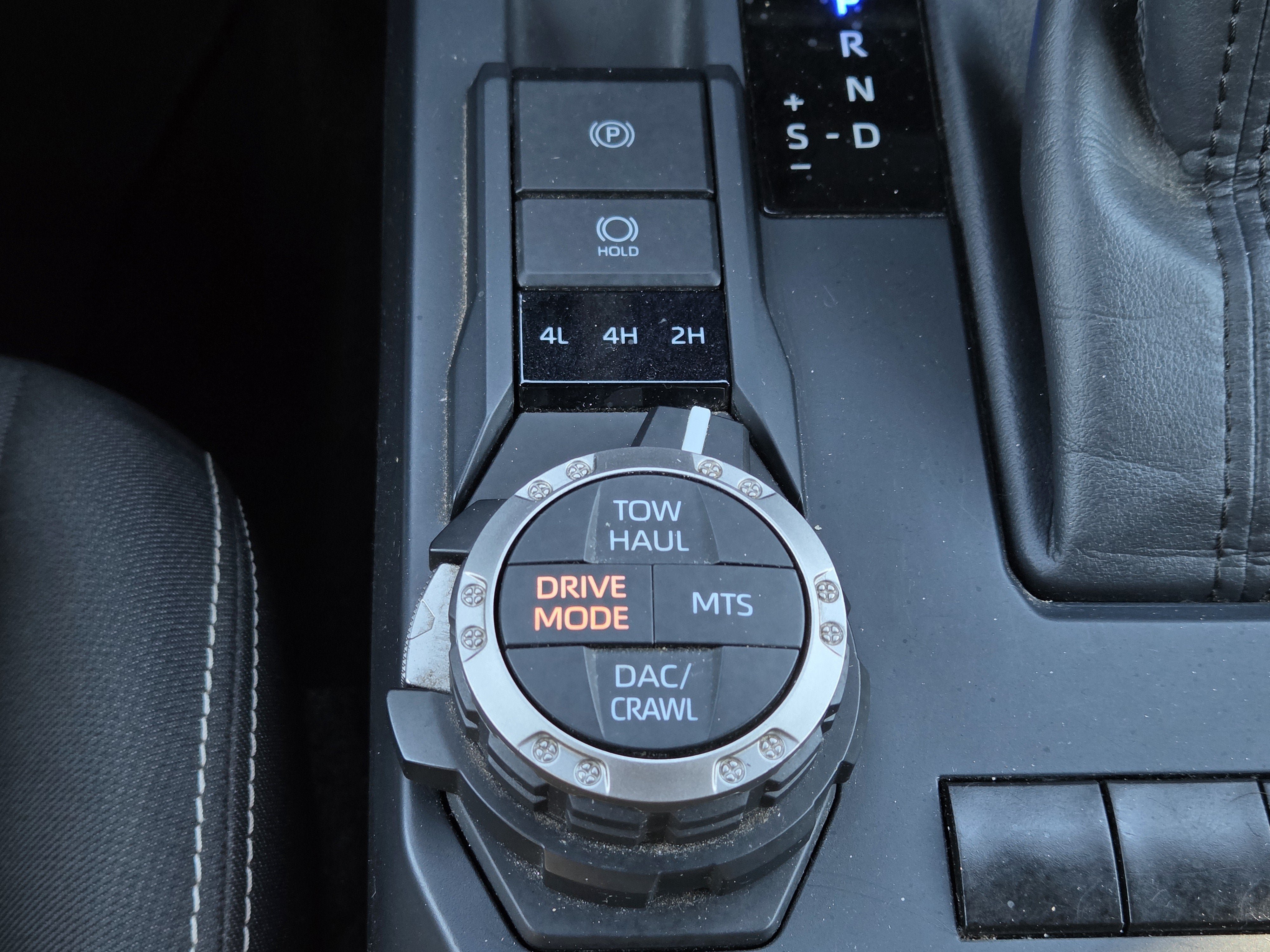 Used 2024 Toyota Tacoma TRD Off-Road AWD/4WD image 18