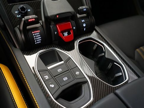 Used 2024 Lamborghini Urus S image 20