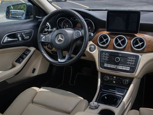 Used 2018 Mercedes-Benz GLA 250 w/ AMG Line Exterior image 24