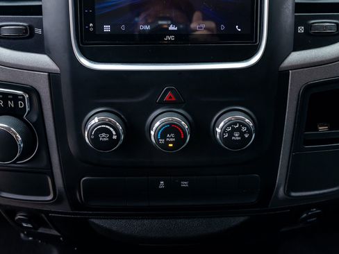 Used 2019 RAM 1500 Tradesman w/ Chrome Plus Package image 25