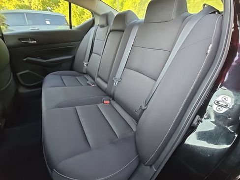 Used 2021 Nissan Altima 2.5 SV FWD image 12