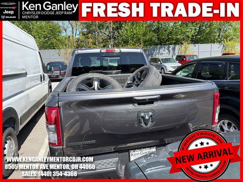 Used 2022 RAM 1500 Big Horn AWD/4WD image 9
