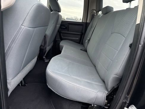Used 2017 RAM 1500 Express image 18