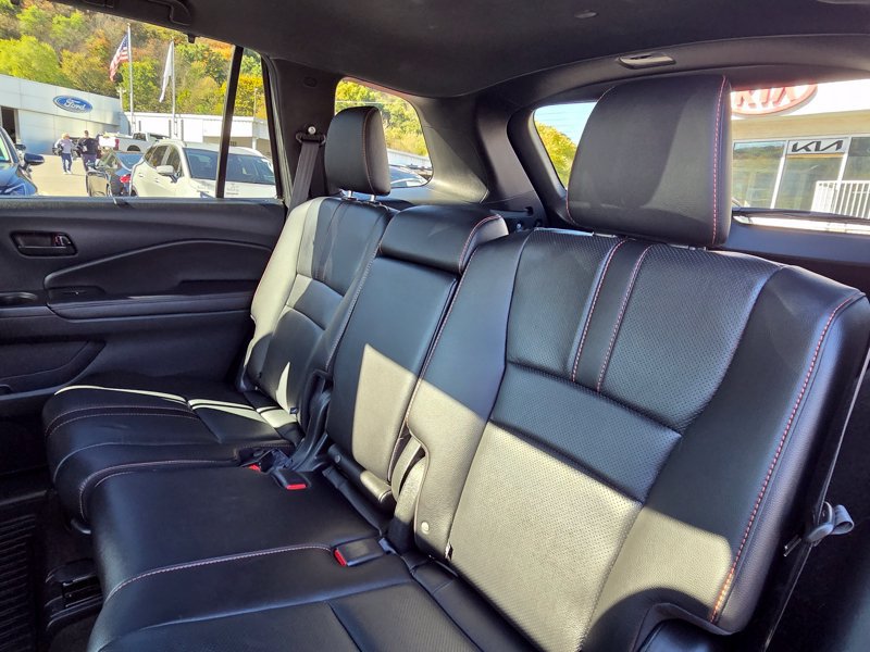 Used 2023 Honda Passport TrailSport image 22