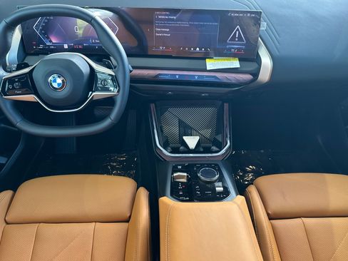 Certified 2025 BMW X3 xDrive30i w/ Premium Package AWD/4WD image 17