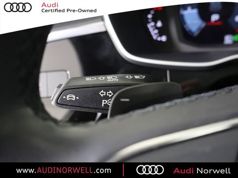 Certified 2023 Audi Q3 2.0T Premium w/ Convenience Package AWD/4WD image 28