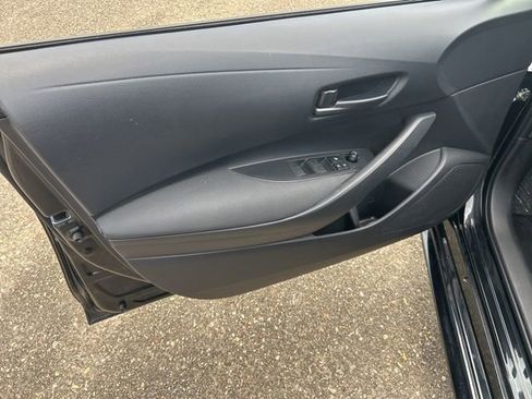 Used 2026 Toyota Corolla LE FWD image 23