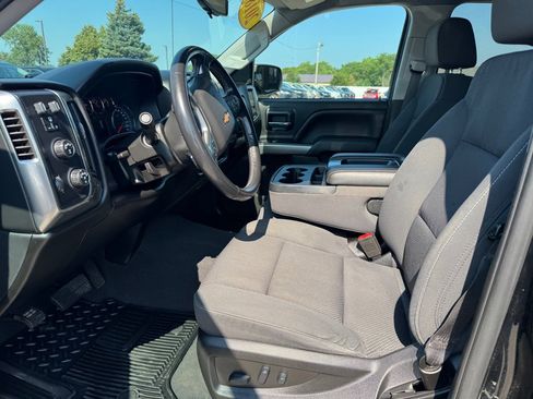 Used 2018 Chevrolet Silverado 1500 LT w/ All Star Edition AWD/4WD image 24