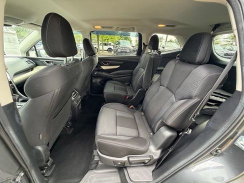Used 2021 Subaru Ascent Premium w/ Convenience Package AWD/4WD image 17