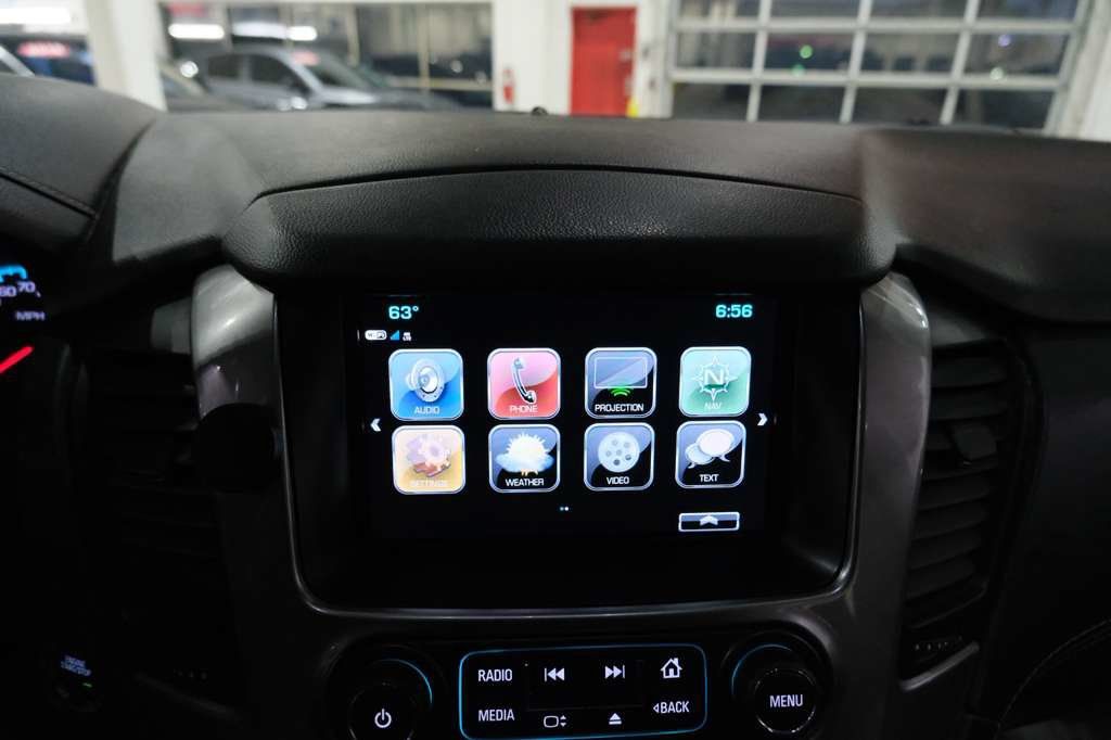 Used 2019 Chevrolet Suburban Premier AWD/4WD image 31