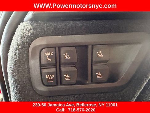 Used 2021 BMW X7 xDrive40i w/ Premium Package AWD/4WD image 28