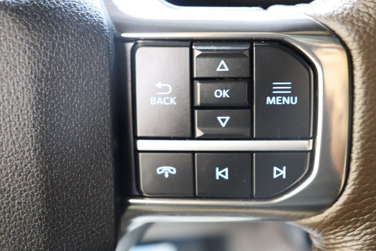 Used 2025 Ford F250 King Ranch w/ FX4 Off-Road Package AWD/4WD image 59