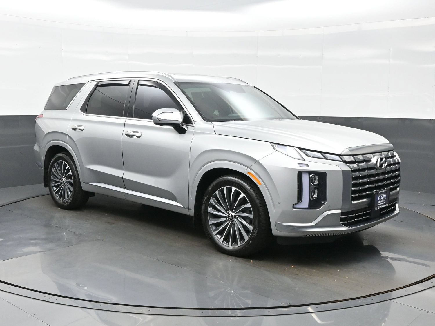 Certified 2024 Hyundai Palisade Calligraphy AWD/4WD image 8