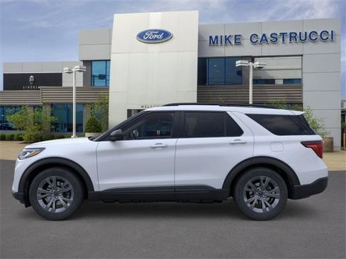 New 2026 Ford Explorer Active w/ Active Comfort Package image 3